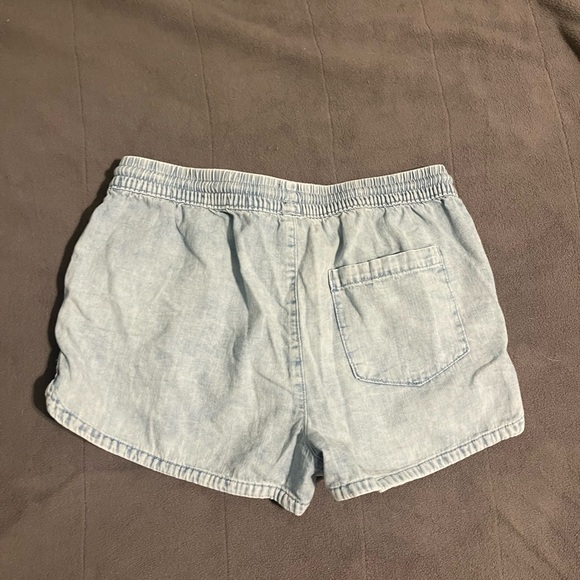 Aerie Shorts - Picture 3 of 3